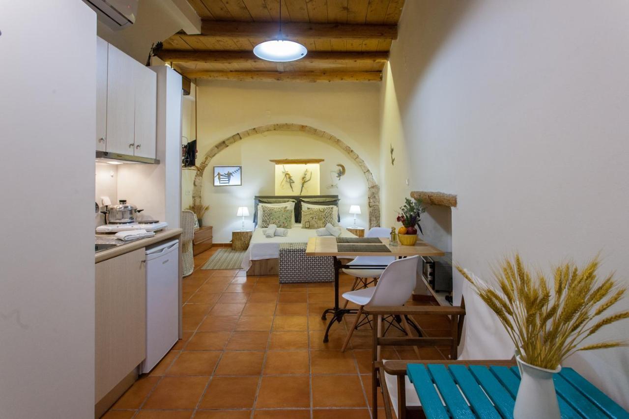 Appartement Charming Flatlet In The Old Town à La Canée Extérieur photo